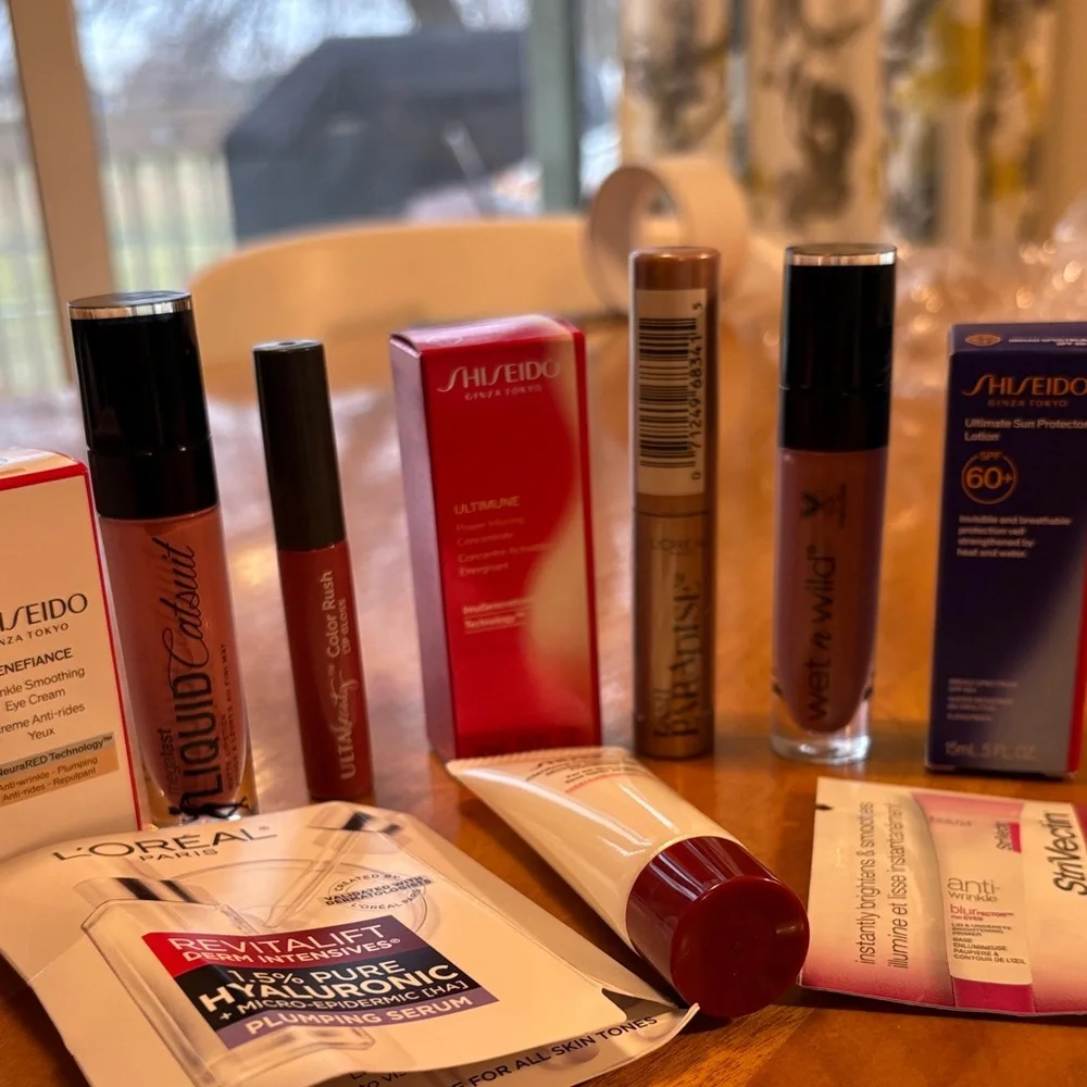 10 pieces make up - Picture 3 of 5